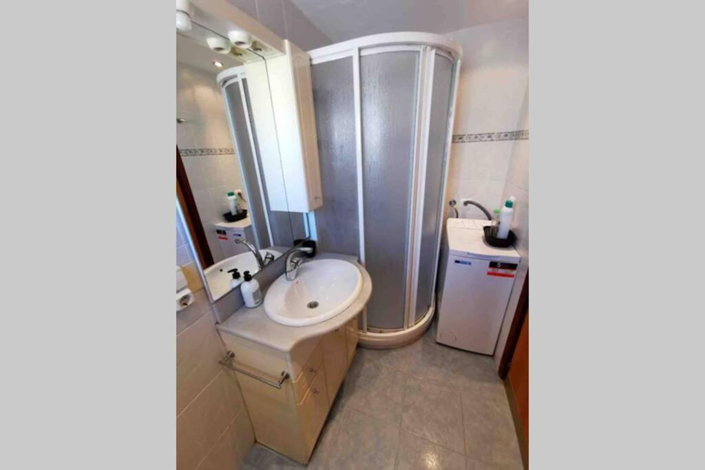 קלפה Comfy Sea View Apartment With Parking מראה חיצוני תמונה